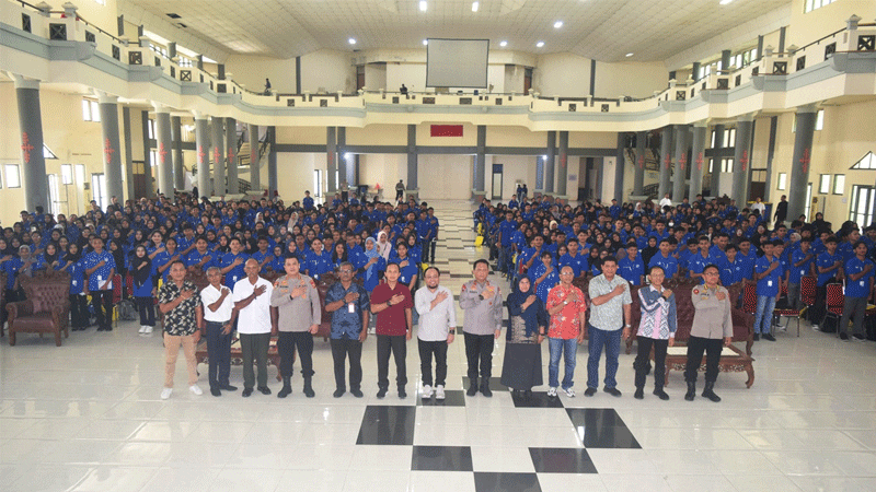 Mahasiswa Unpatti Penerima KIP Kuliah Tanda Tangani Kontrak Perjanjian