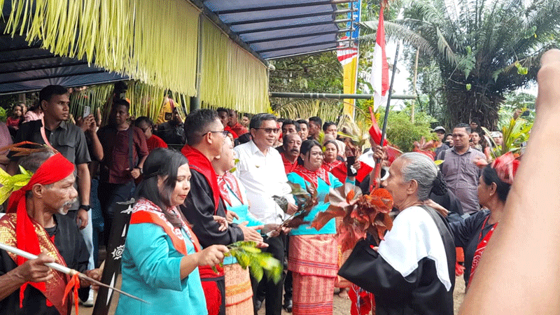 Hadiri Cuci Negeri Soya, Ini Harapan Wali Kota