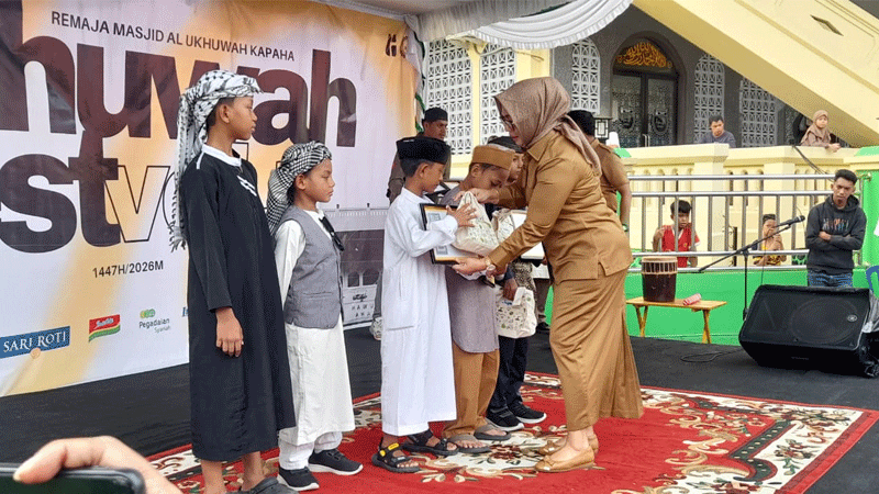 Tutup Ukhuwah Fest, Pesan Wawali ke Generasi Muda: Terus Isi Waktu dengan Kegiatan Positif