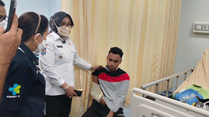 Toisutta Pastikan Pemkot Ambon Tanggung Biaya Pengobatan Korban Pohon Tumbang