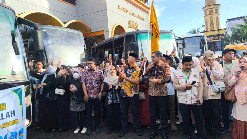Doa Wali Kota untuk 461 JCH Kota Ambon, Kembali dengan Sehat Walafiat